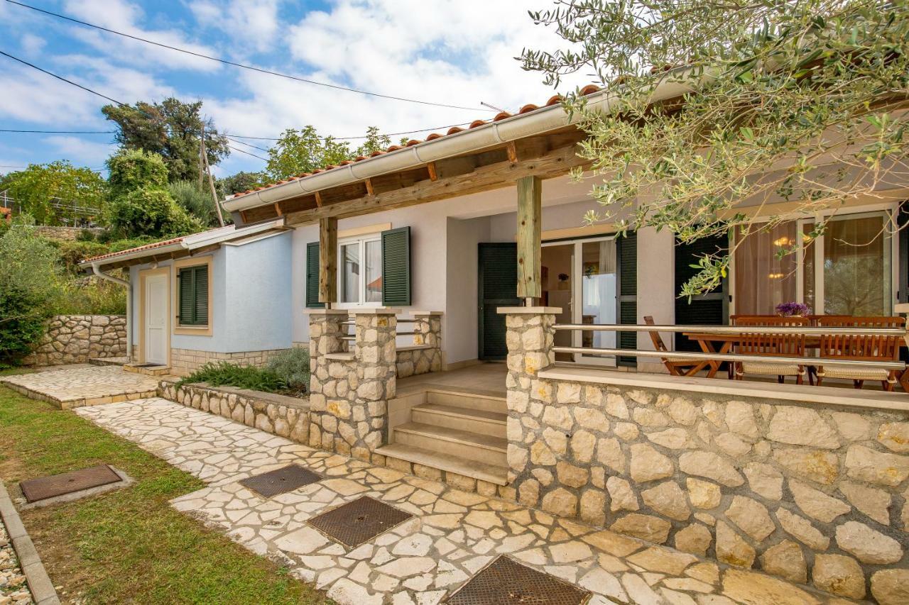 Villas Kampor Exterior photo
